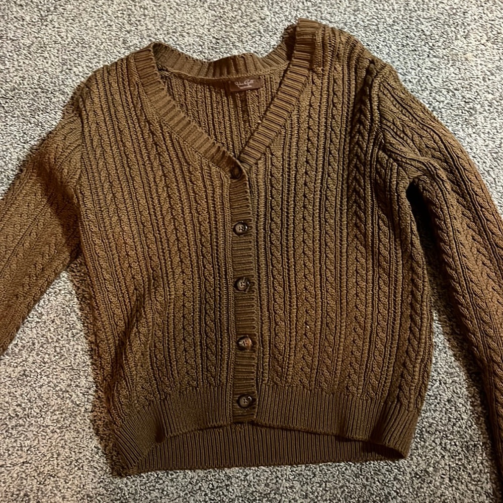 brown sweater